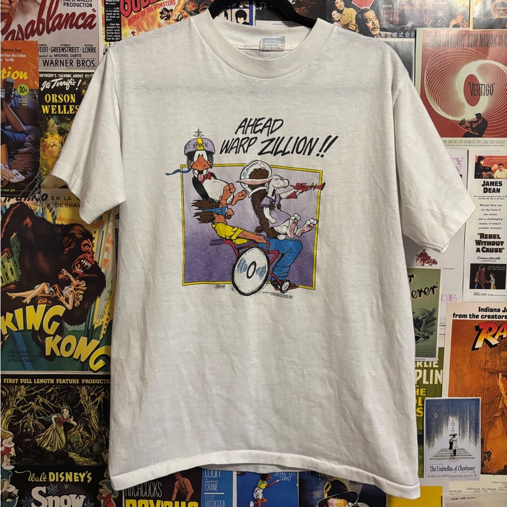 Vintage White Graphic Men's T-Shirt